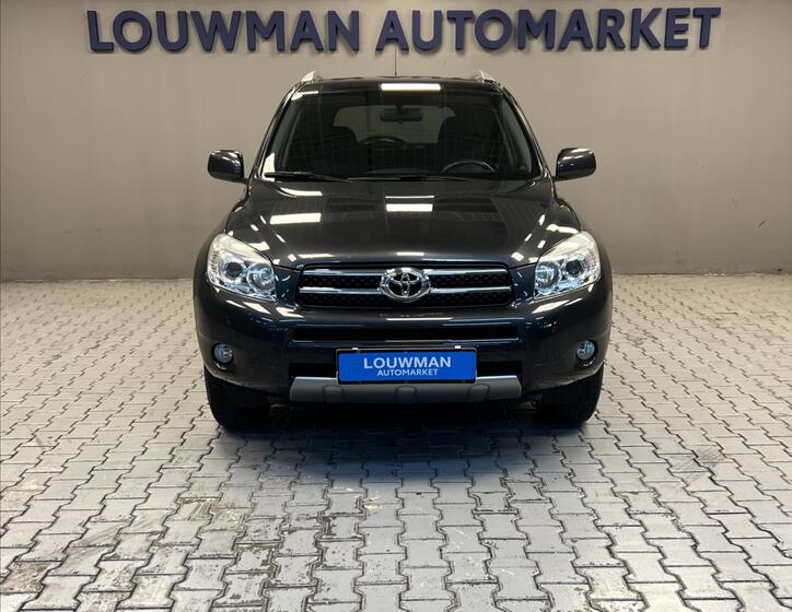 Toyota RAV4 4