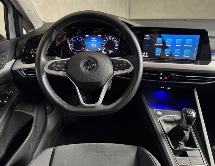Volkswagen Golf 19