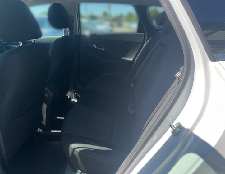 Hyundai i30 8