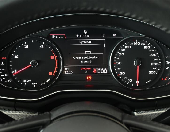Audi A4 13