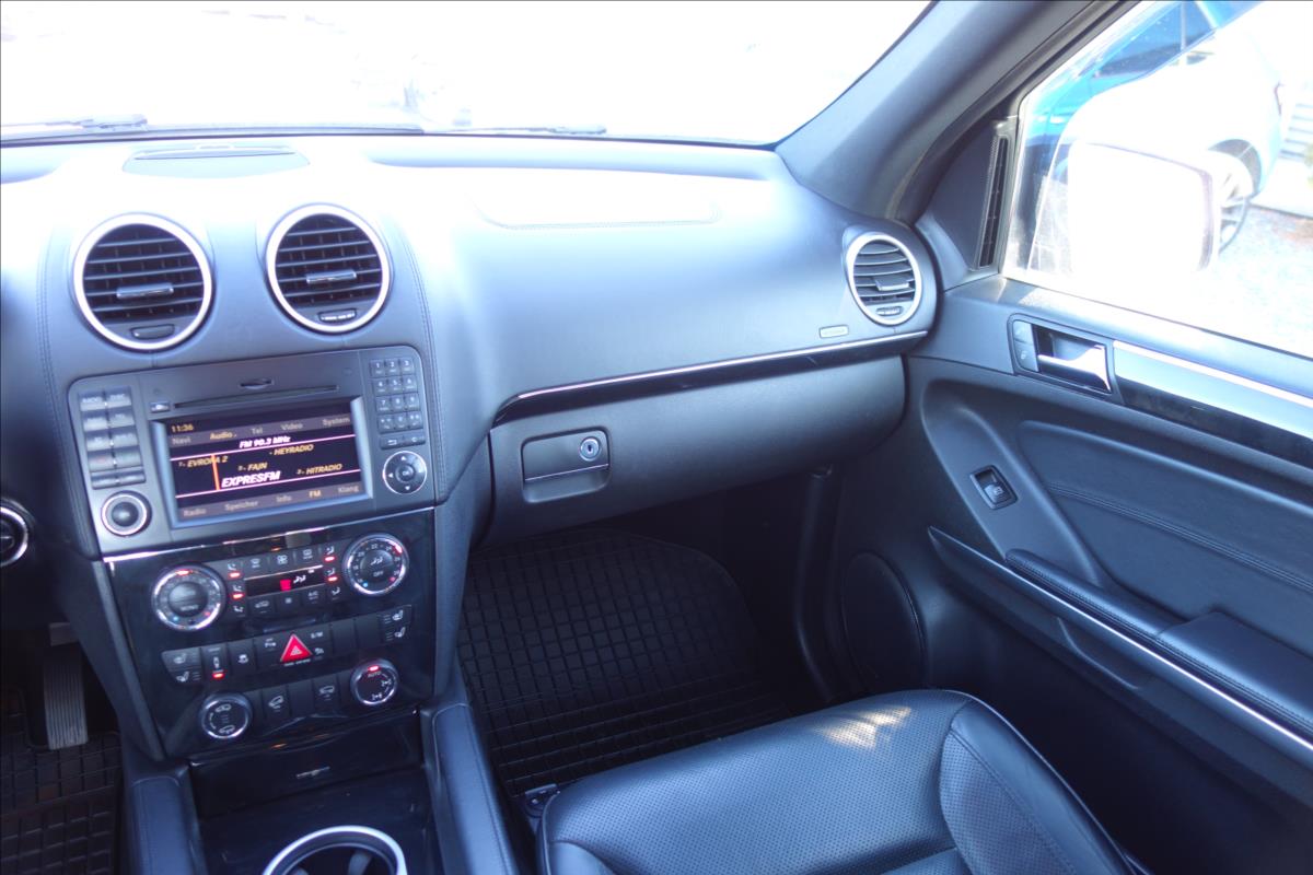 Mercedes-Benz GL