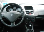 Peugeot 206 13