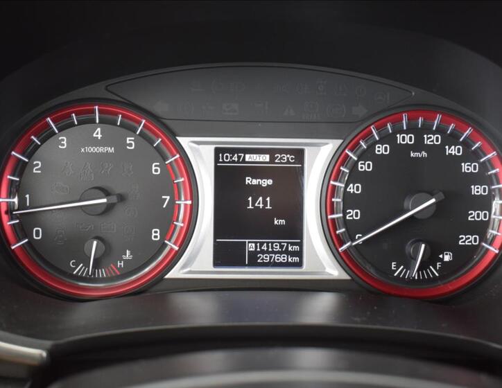Suzuki Vitara 23