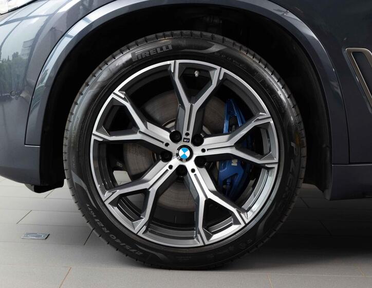 BMW X5 6