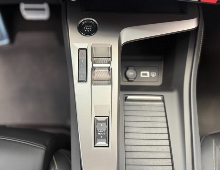 Peugeot 308 9