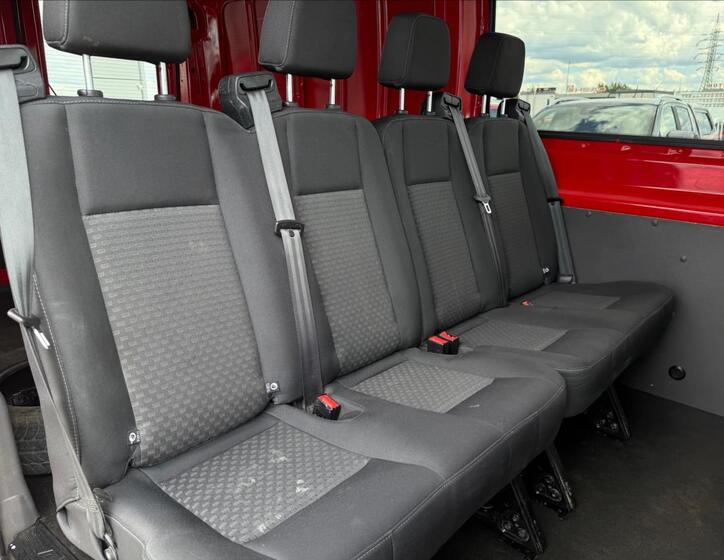 Ford Transit 14