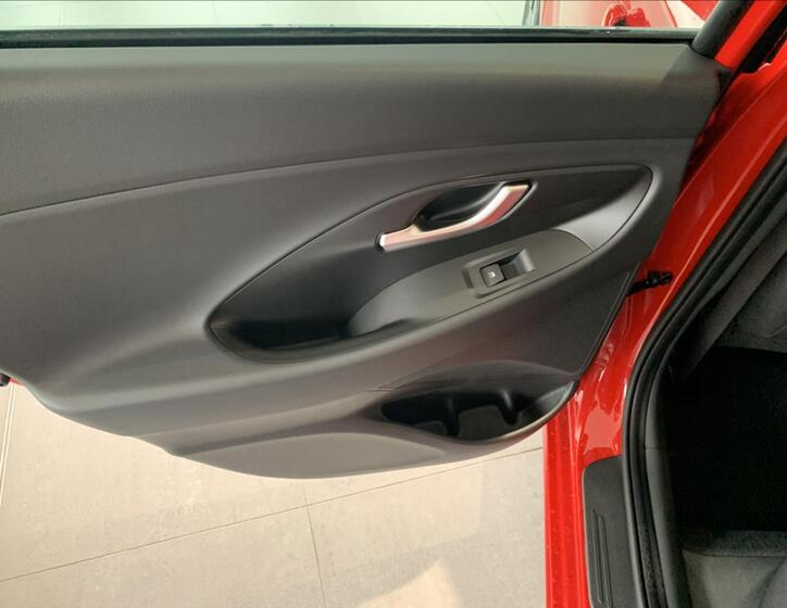 Hyundai i30 12