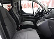 Ford Tourneo Custom 12