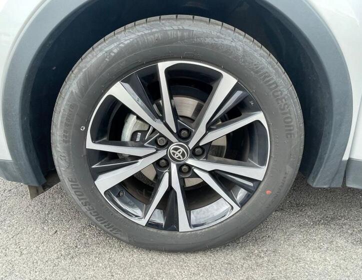 Toyota C-HR 23
