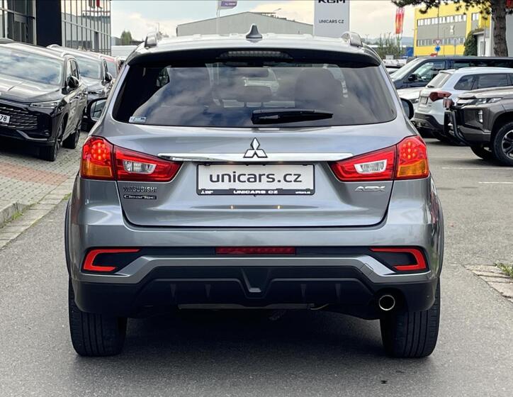 Mitsubishi ASX 6