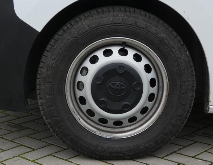 Toyota ProAce 23