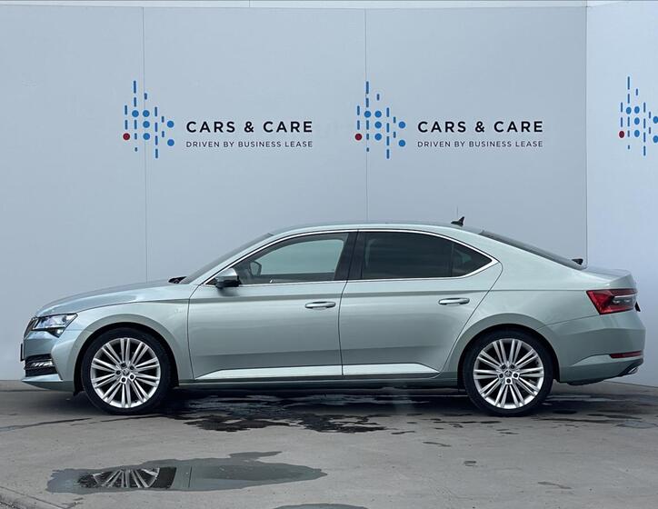 Škoda Superb 2
