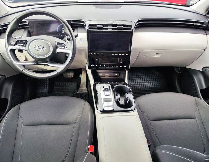 Hyundai Tucson 16