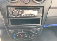 Chevrolet Spark 9
