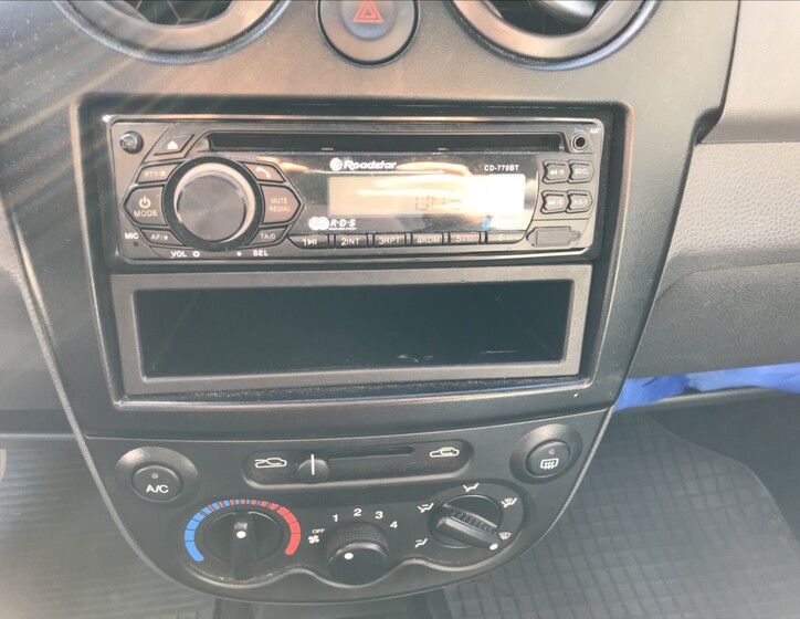 Chevrolet Spark 9