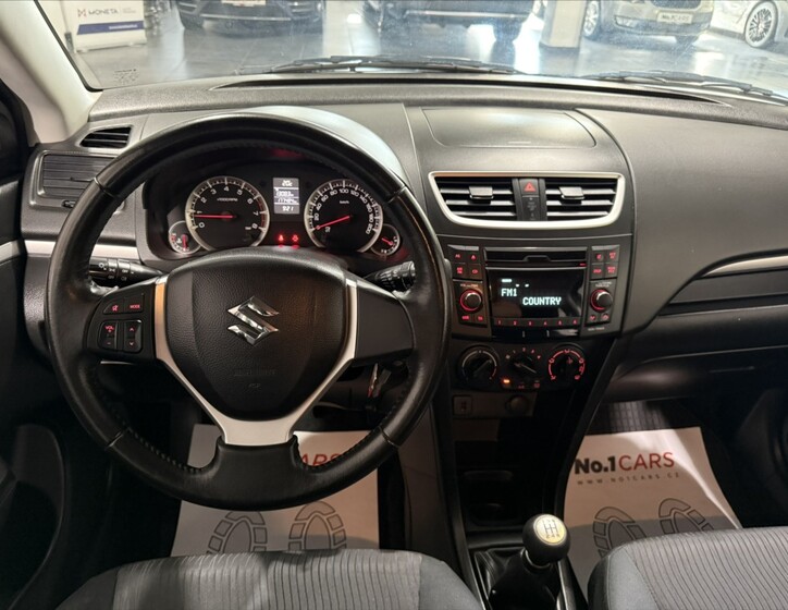 Suzuki Swift 17