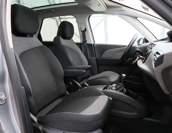 Citroën C4 SpaceTourer 17