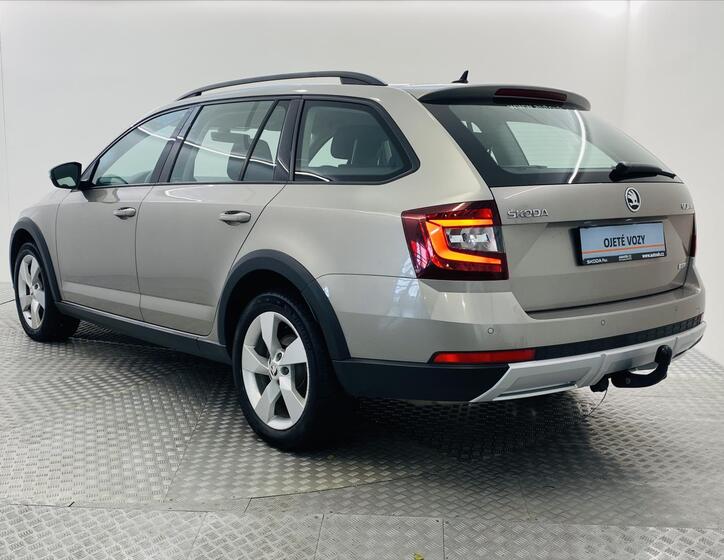 Škoda Octavia 21