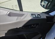 Ford Transit 8