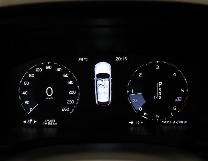 Volvo V90 15