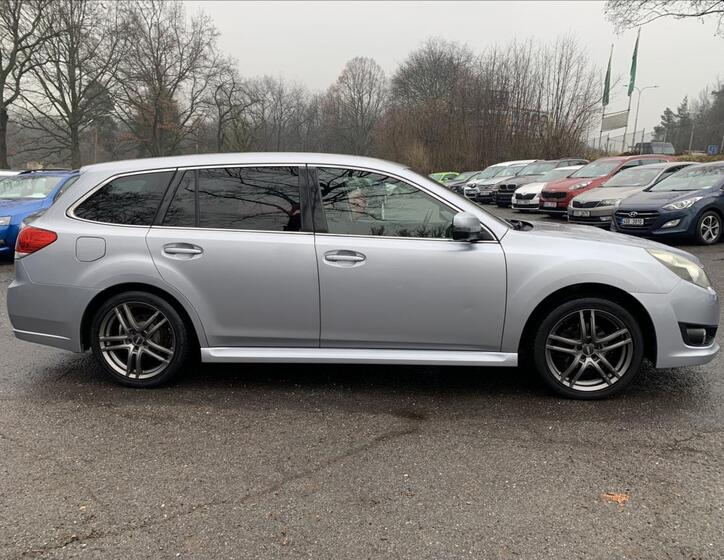 Subaru Legacy 4