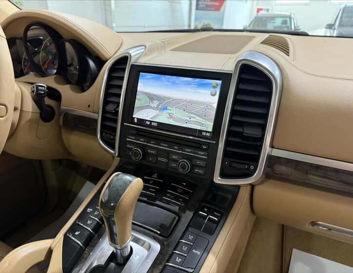 Porsche Cayenne 17