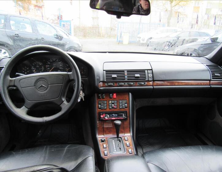 Mercedes-Benz Třídy S 12