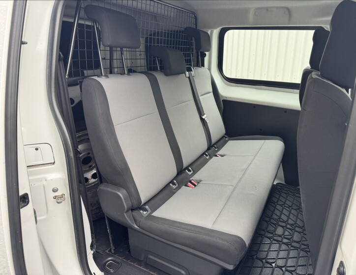 Peugeot Expert 23