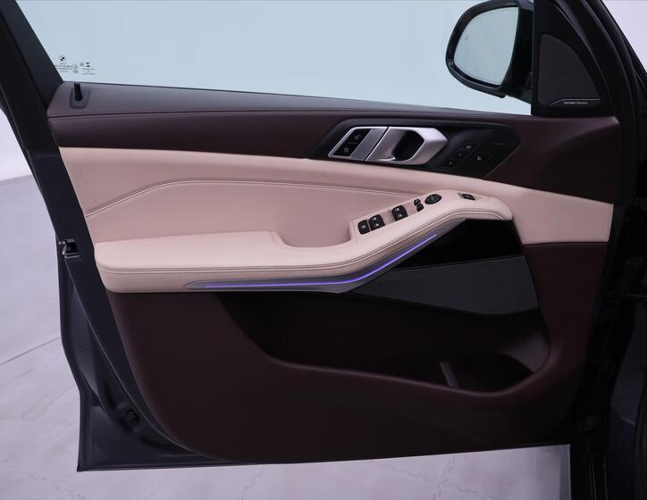 BMW X5 12