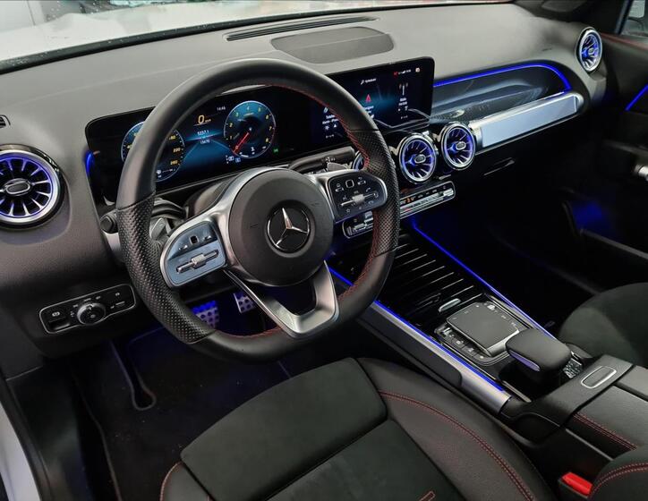 Mercedes-Benz GLB 9