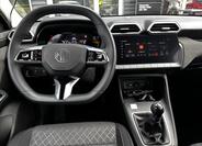 MG ZS 7