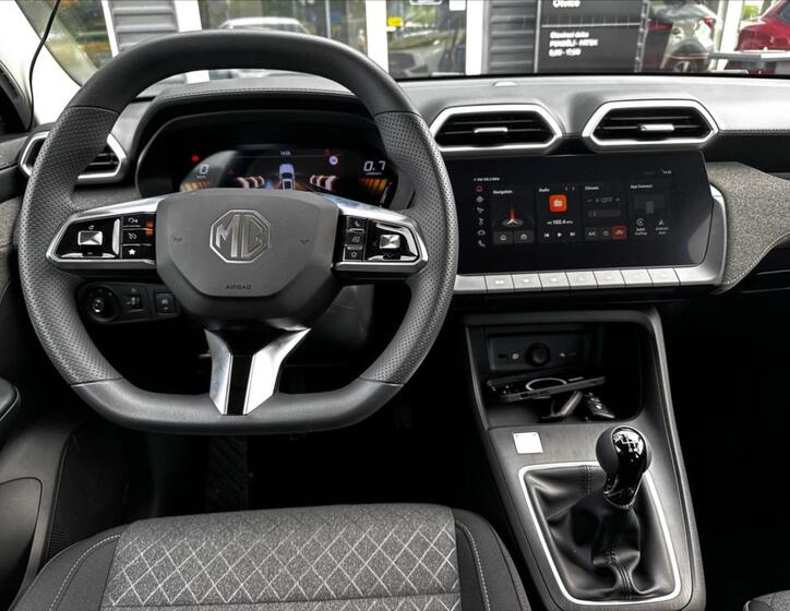 MG ZS 7
