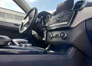 Mercedes-Benz GLS 16