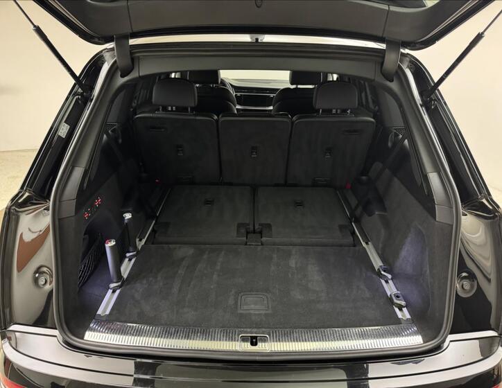 Audi Q7 66