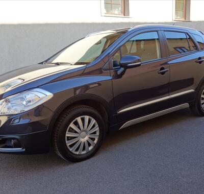Suzuki SX4 S-Cross 8