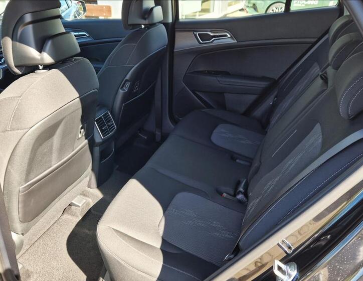 KIA Sportage 11