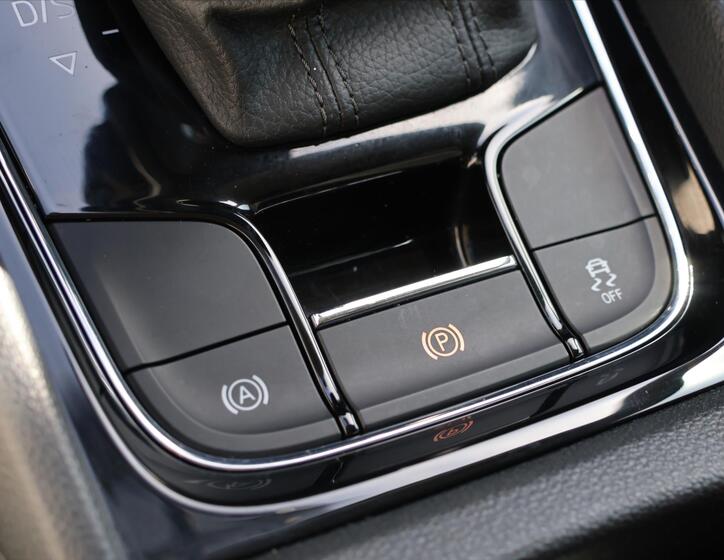 Škoda Karoq 30