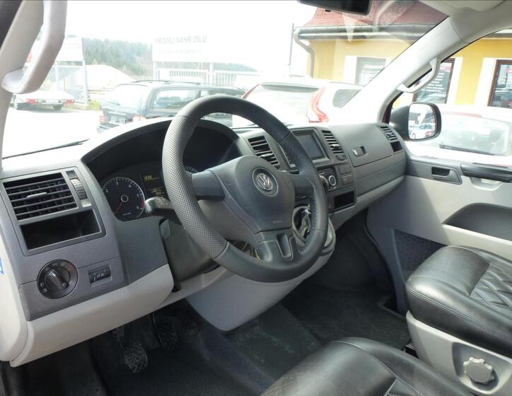 Volkswagen Transporter 16