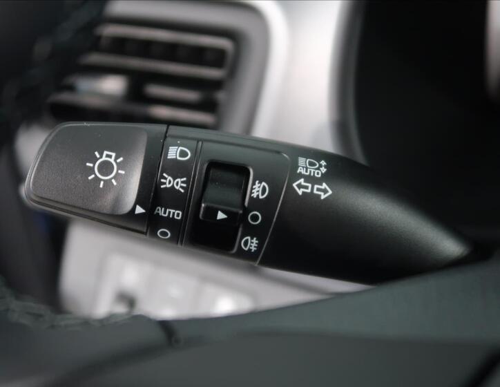 KIA Stonic 19