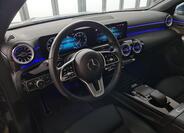 Mercedes-Benz CLA 9
