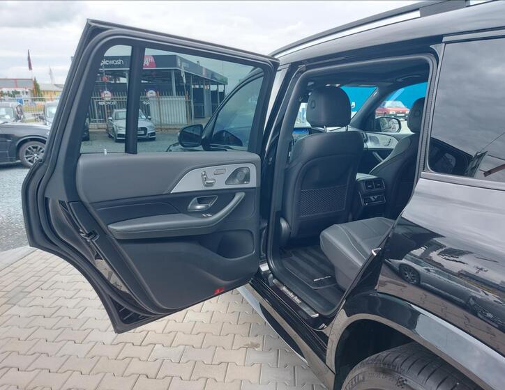 Mercedes-Benz GLS 12