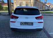 Hyundai i30 5