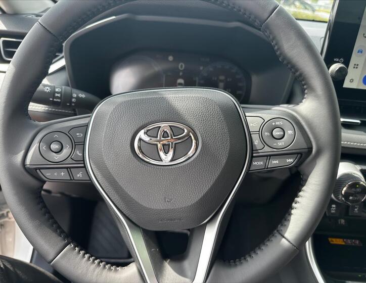 Toyota RAV4 9