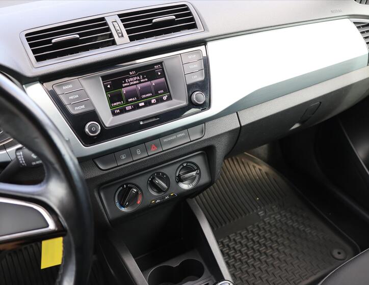 Škoda Fabia 18