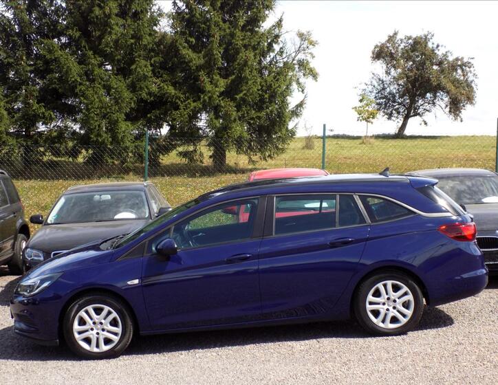 Opel Astra 9