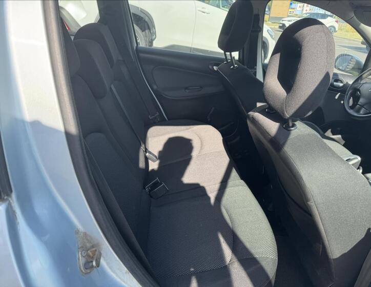 Peugeot 206 9