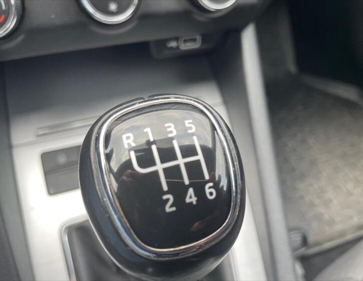 Škoda Octavia 16