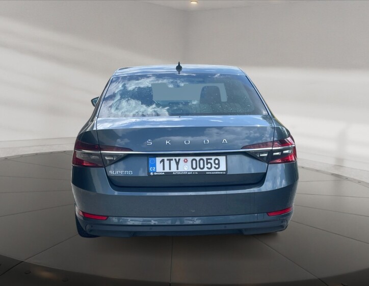 Škoda Superb 5