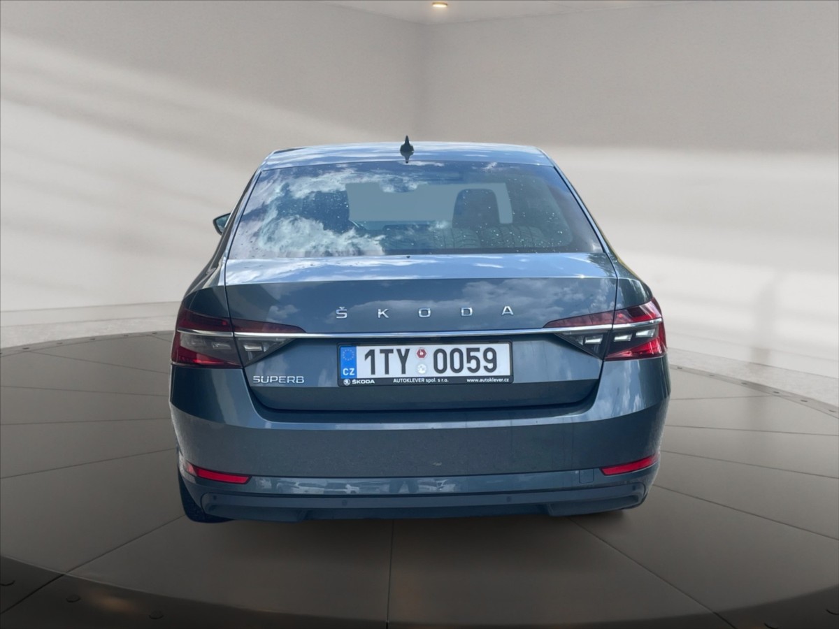 Škoda Superb
