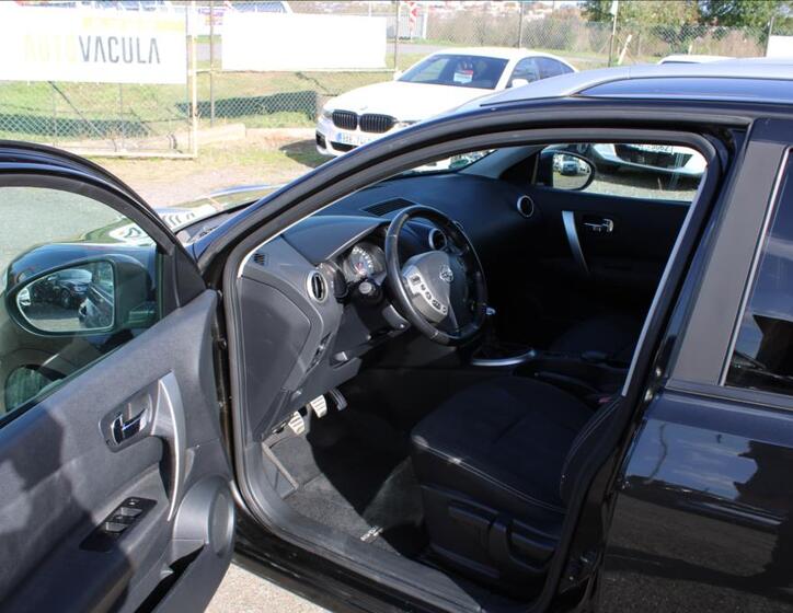 Nissan Qashqai 9
